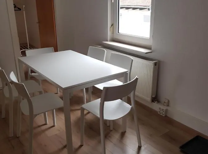 Vermietung-maintal Apartman *